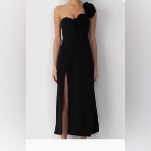 Chic Black Floral-Embellished Maxi Dress